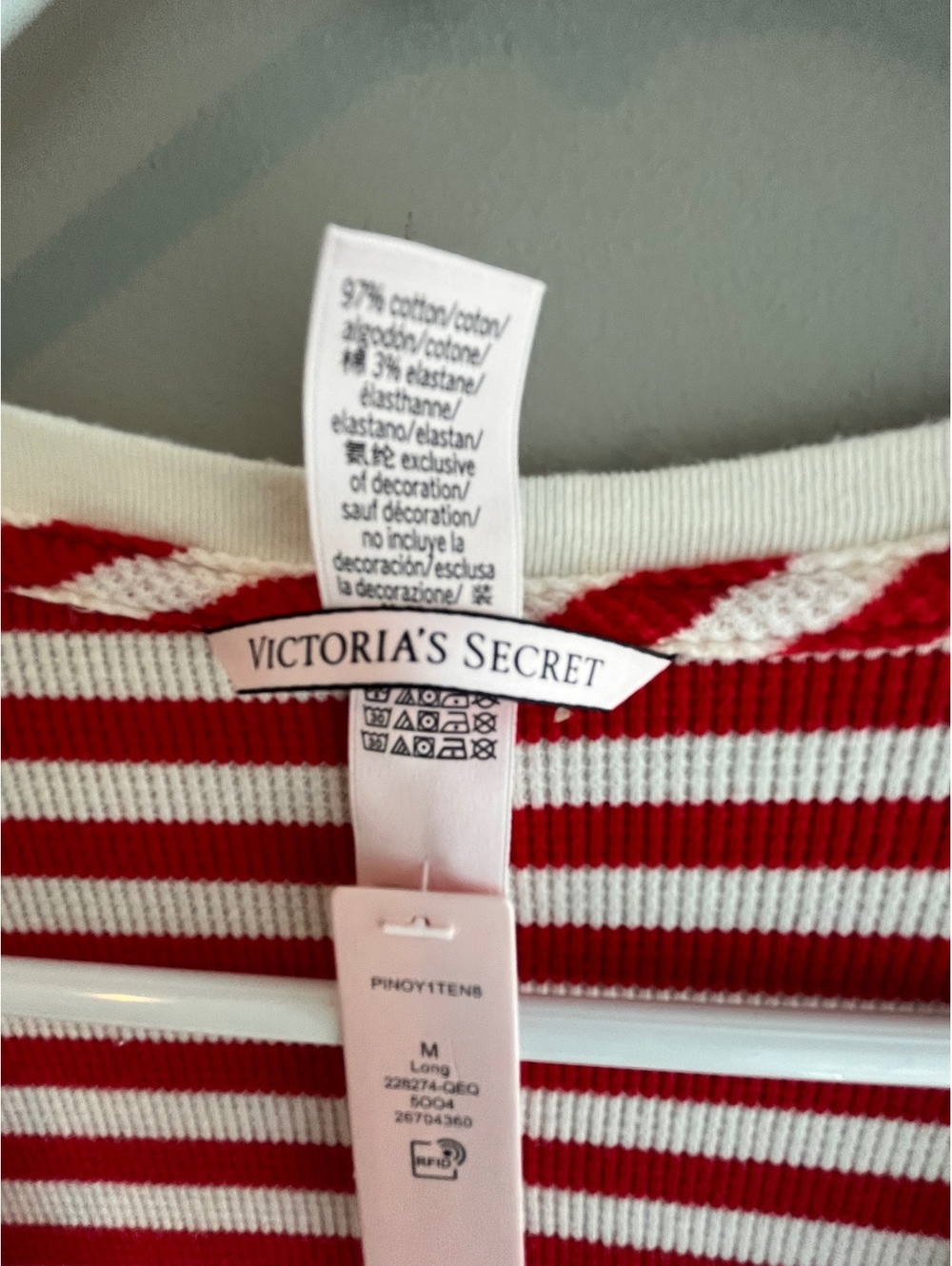 Victoria’s Secret NWT Red White Striped Holiday Holiday - Picture 8 of 10